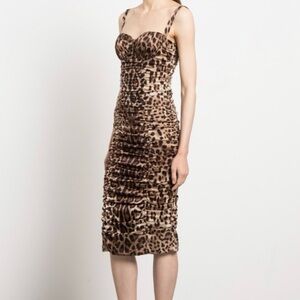 Dolce & Gabbana leopard silk cocktail dress. Sz 42 fits sz M